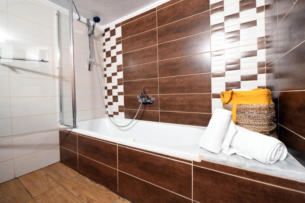 Grand Lux Apartment Sérres Eksteriør bilde