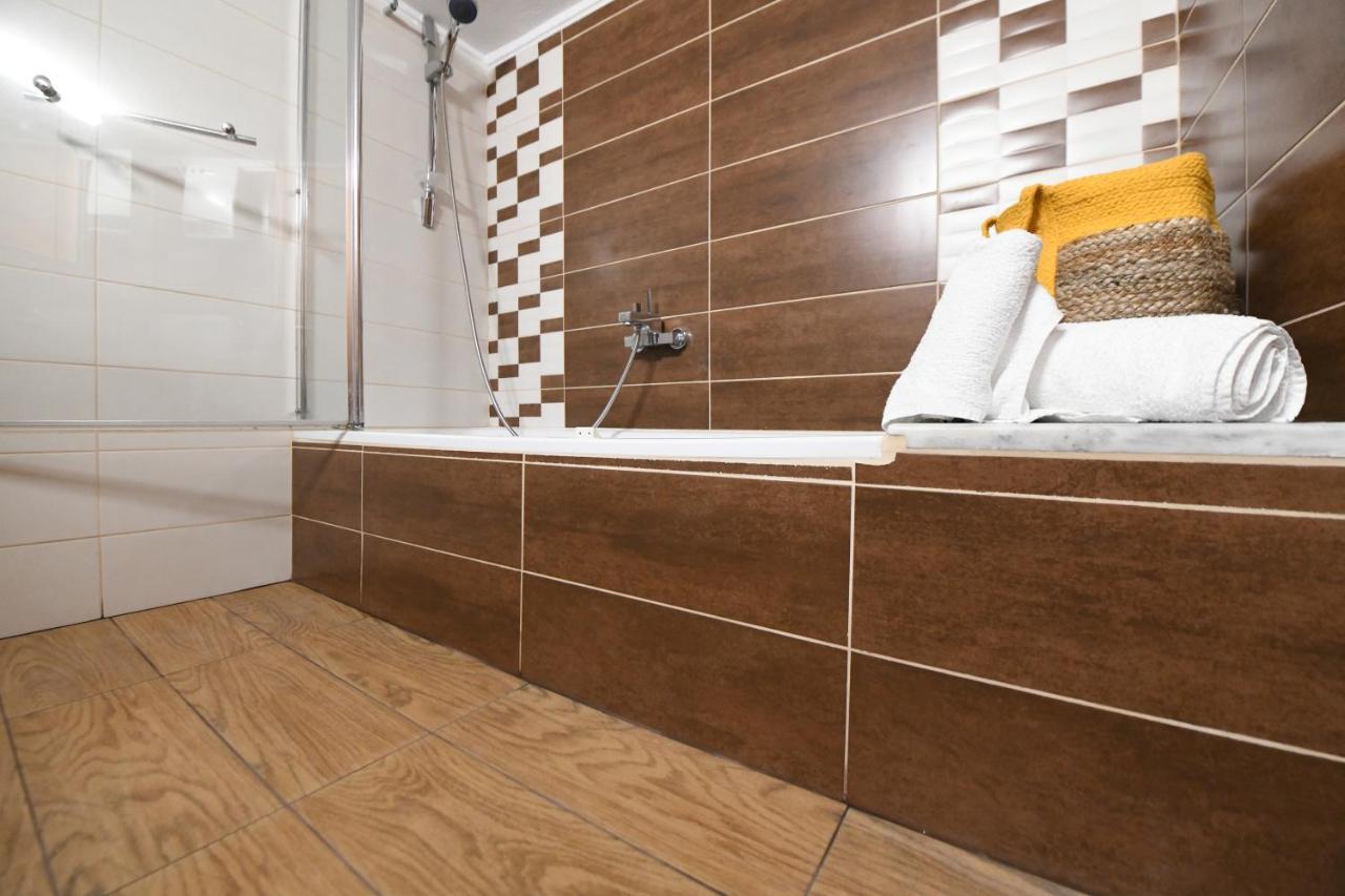 Grand Lux Apartment Sérres Eksteriør bilde